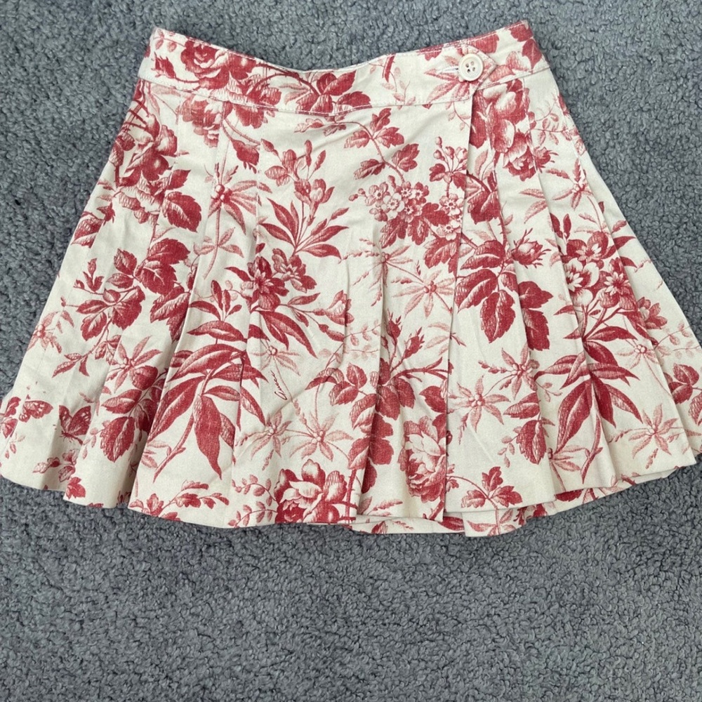 Floral Gucci pleaded skirt